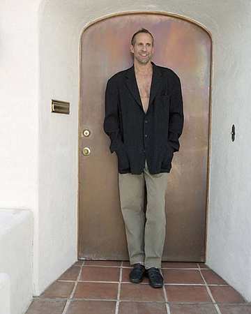 Peter Stormare ( bio )
